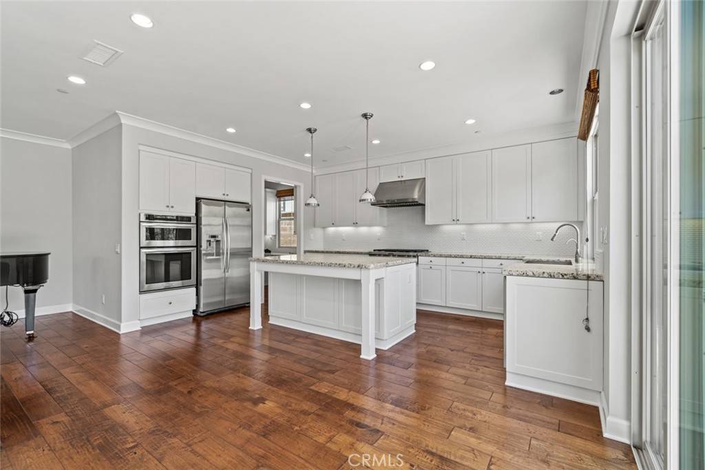 Irvine, CA 92620,100 Saybrook