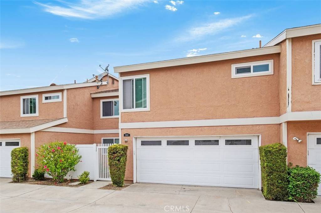 Mission Viejo, CA 92691,25165 Charlinda DR #2