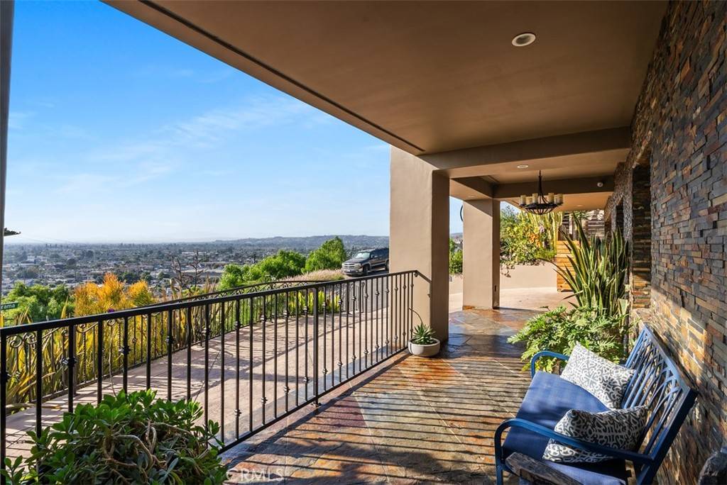 North Tustin, CA 92705,12273 Baja Panorama
