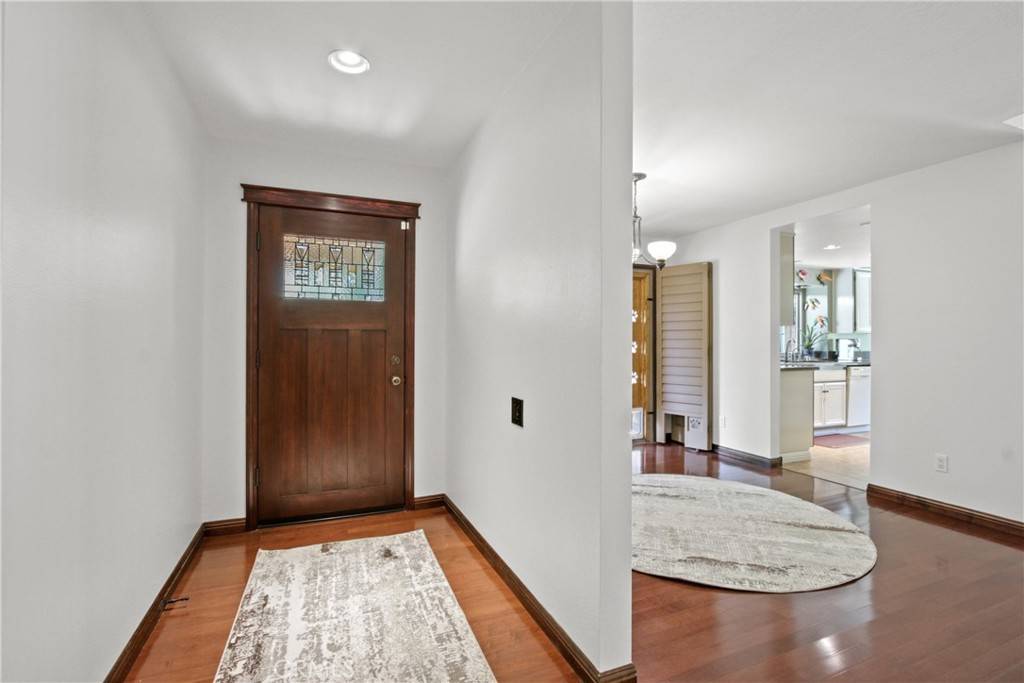 Lake Forest, CA 92679,19095 Woodland WAY