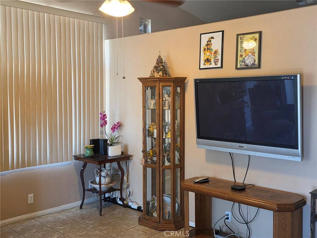 Apple Valley, CA 92308,21224 Vidal CT