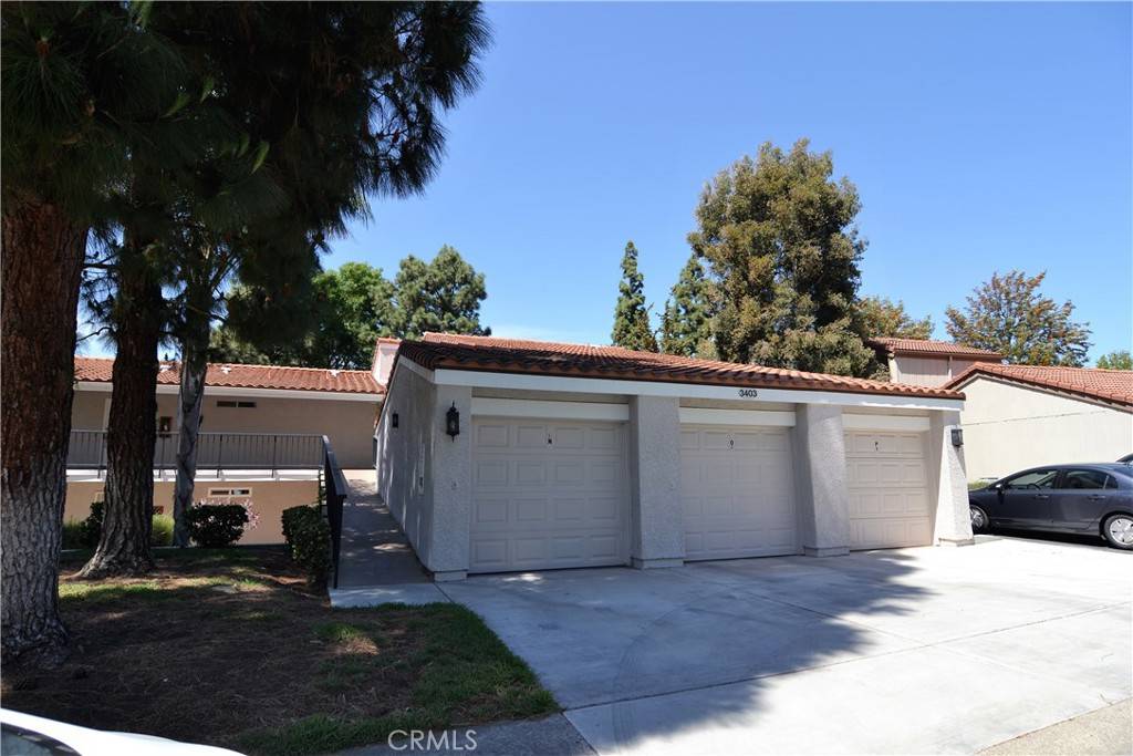 Laguna Woods, CA 92637,3403 Calle Azul #O