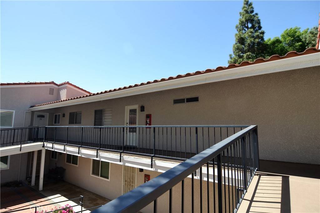 Laguna Woods, CA 92637,3403 Calle Azul #O