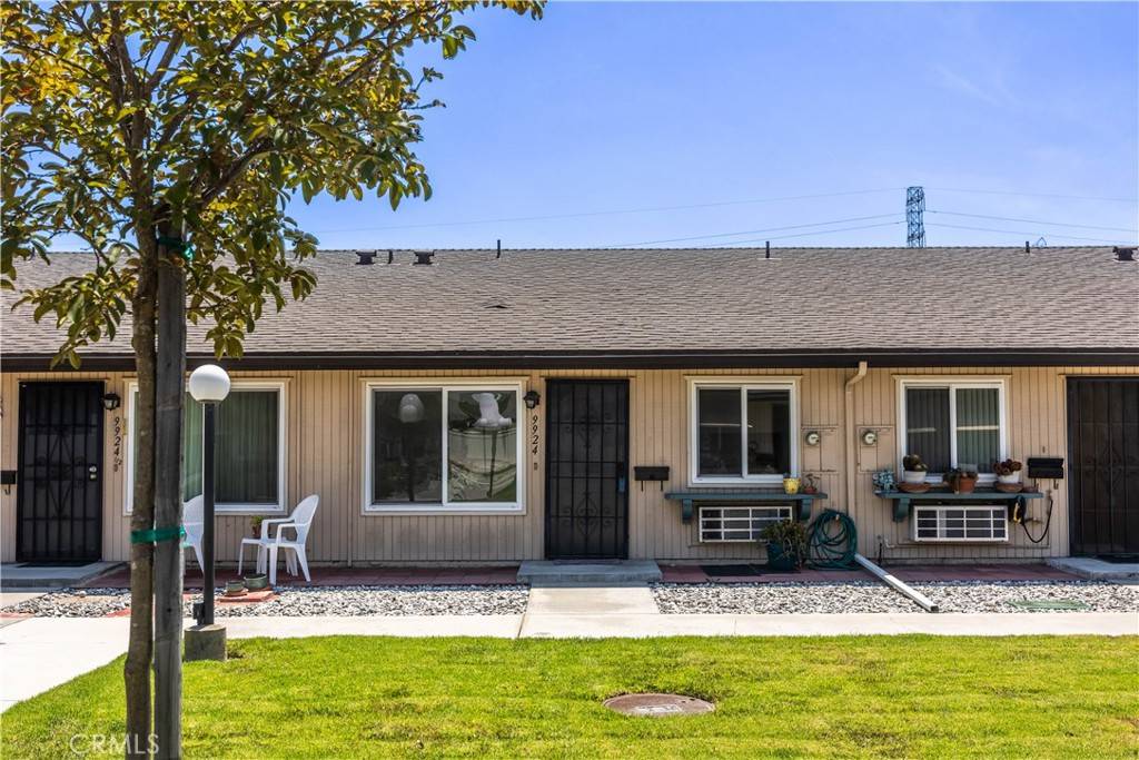 Bellflower, CA 90706,9924 Cedar ST