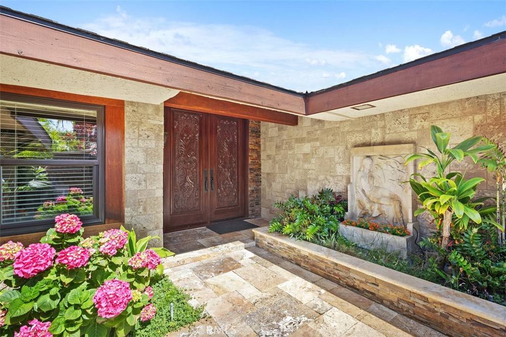 Laguna Hills, CA 92653,27121 Shenandoah DR