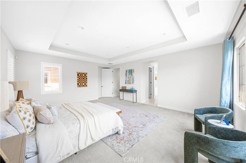 Irvine, CA 92602,49 Shadybend