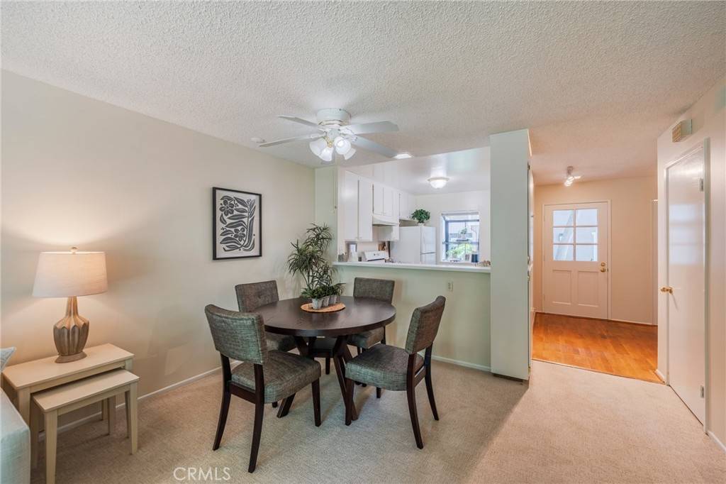 Orange, CA 92866,700 E Lake DR #13
