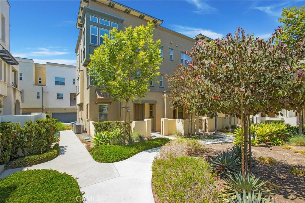 Irvine, CA 92618,148 Acamar