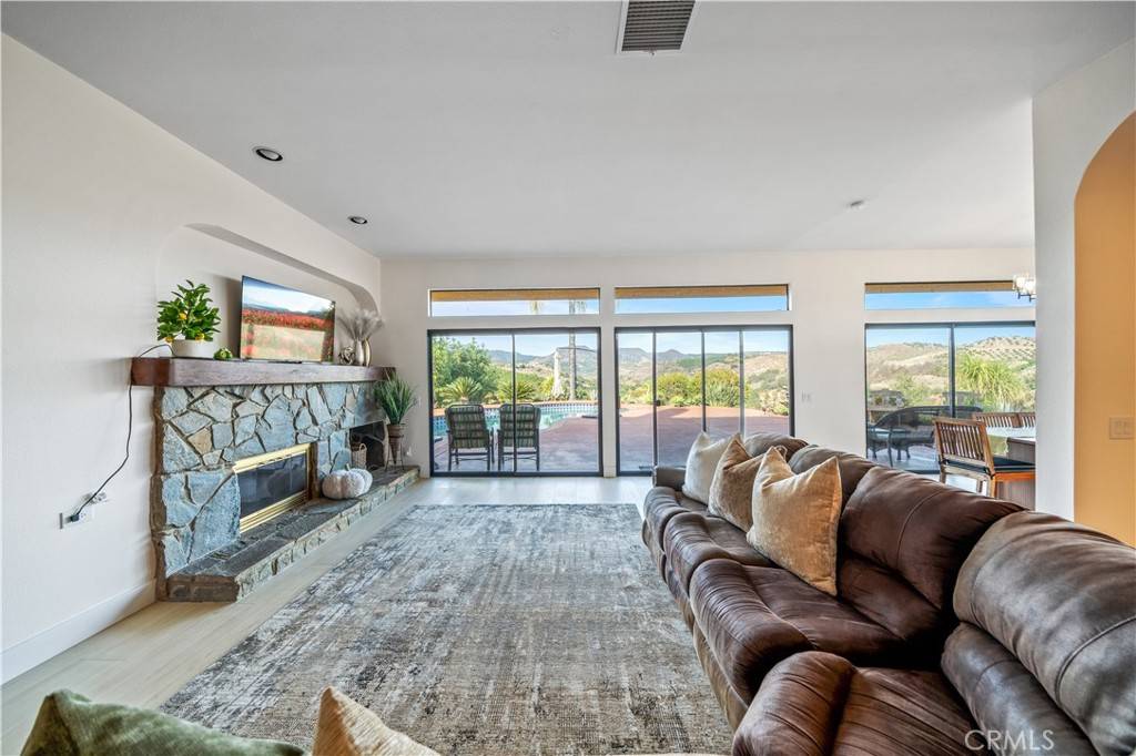 Temecula, CA 92590,23192 De Anza RD
