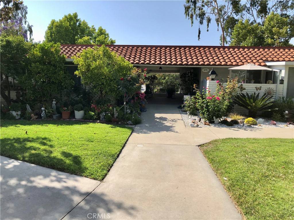 Laguna Woods, CA 92637,670 Via Mendoza #N
