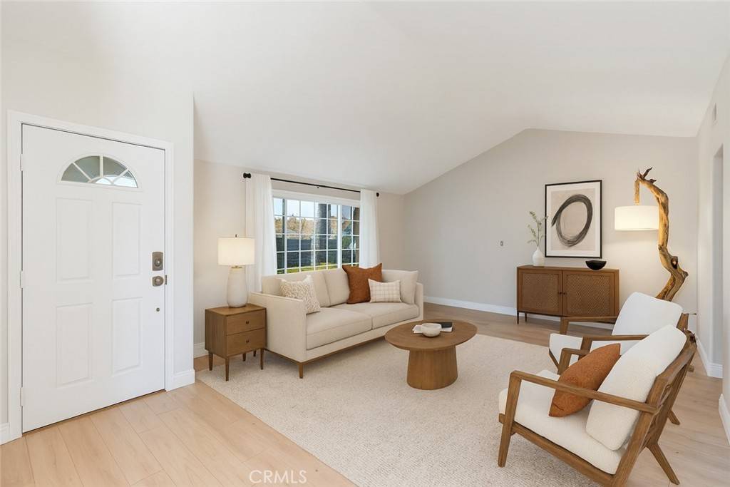 Costa Mesa, CA 92626,1675 New Hampshire DR