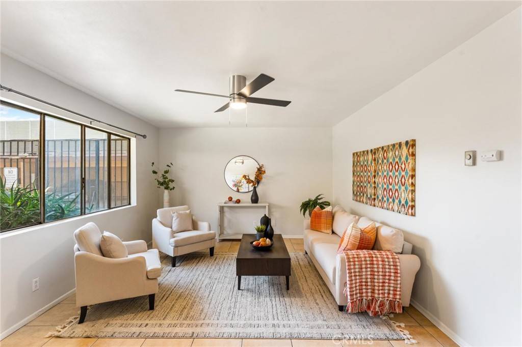 Long Beach, CA 90805,5535 Ackerfield AVE #10