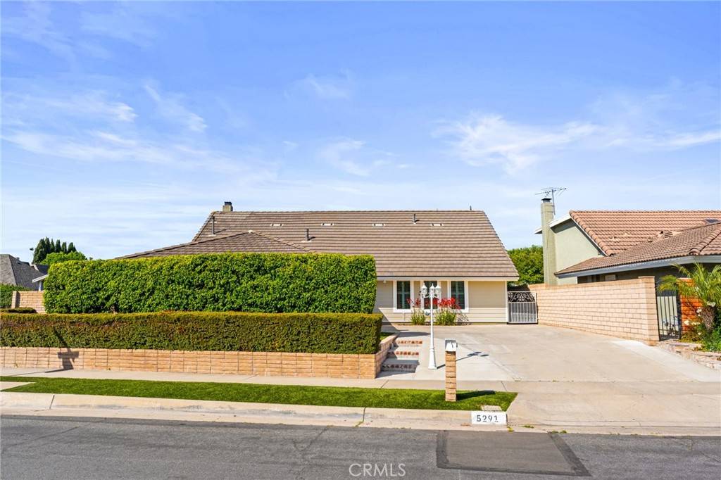 Irvine, CA 92604,5291 Strasbourg AVE