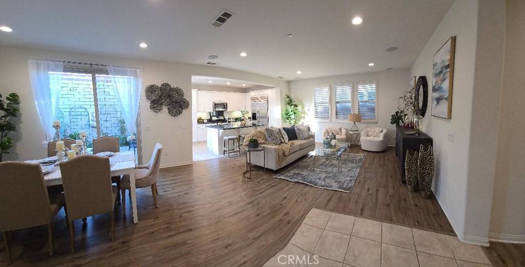 Westminster, CA 92683,14332 Hibiscus CT