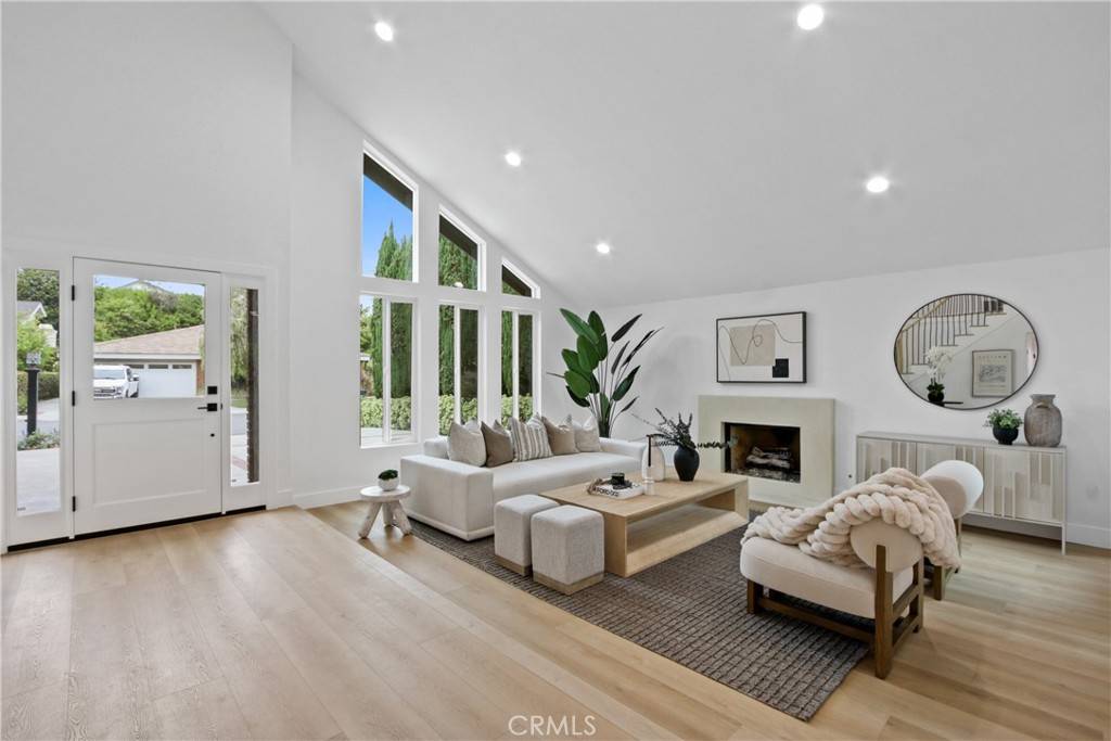 Laguna Hills, CA 92653,25122 Natama CT