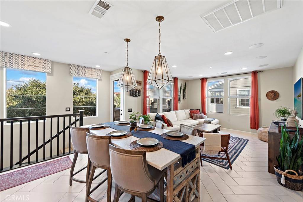 Rancho Mission Viejo, CA 92694,2 Jaripol CIR