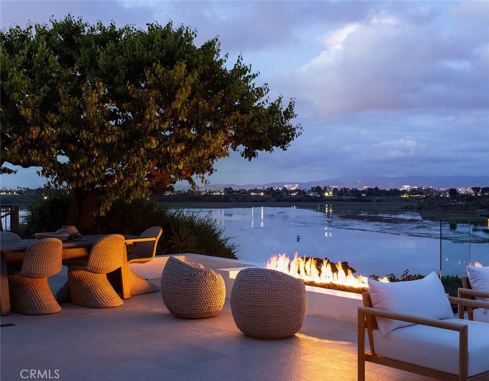 Newport Beach, CA 92660,1936 Galaxy DR