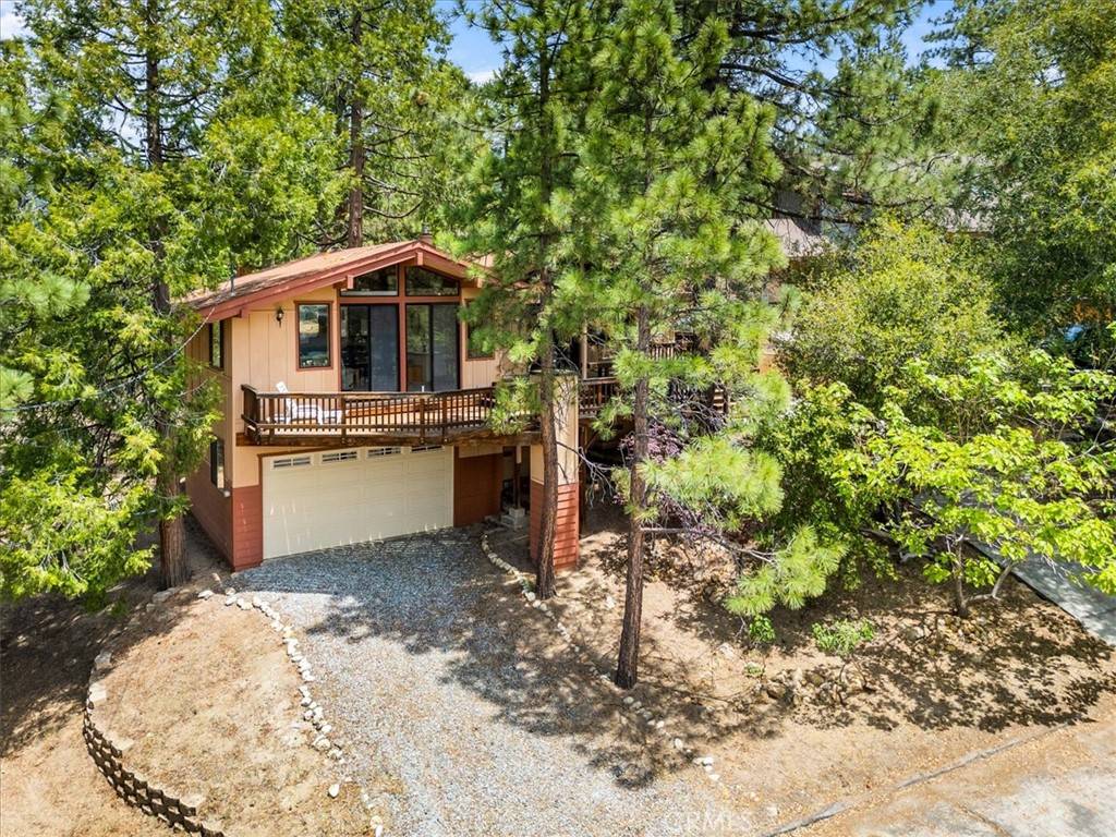 Idyllwild, CA 92549,26823 Crestview DR