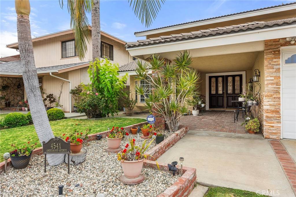 La Palma, CA 90623,4541 Amberwood AVE