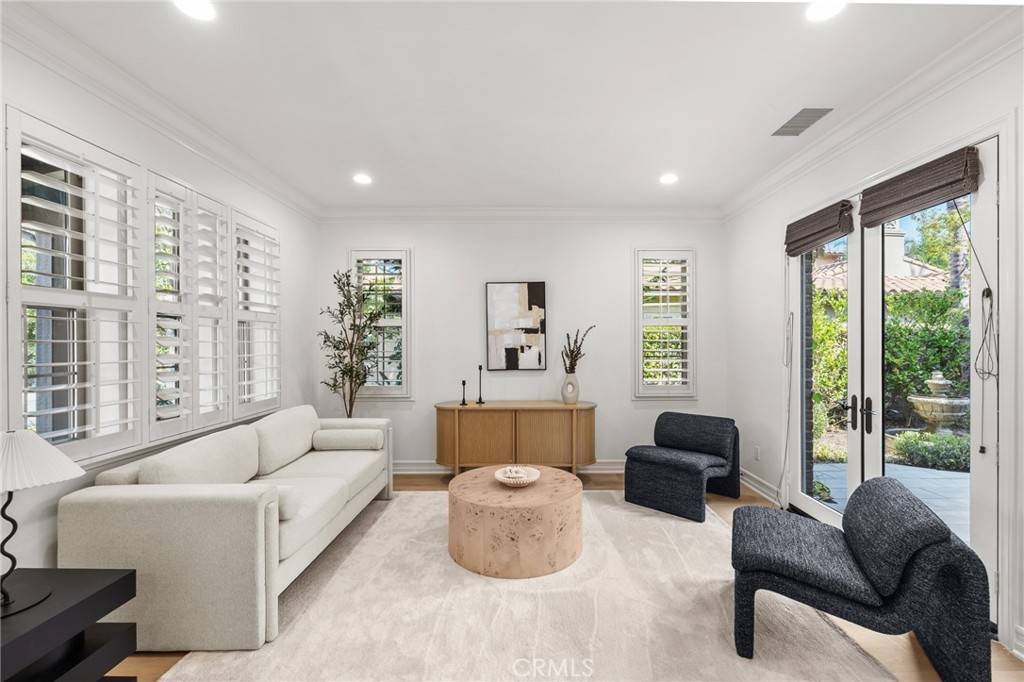 Irvine, CA 92618,31 Prairie