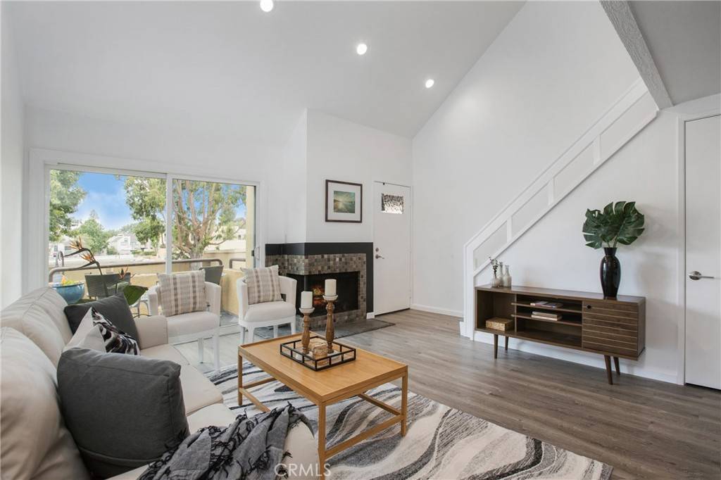 Lake Forest, CA 92630,25712 Le Parc #40