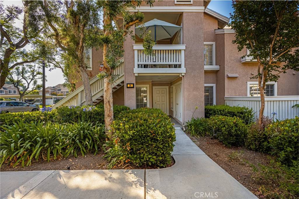Irvine, CA 92614,38 Woodleaf