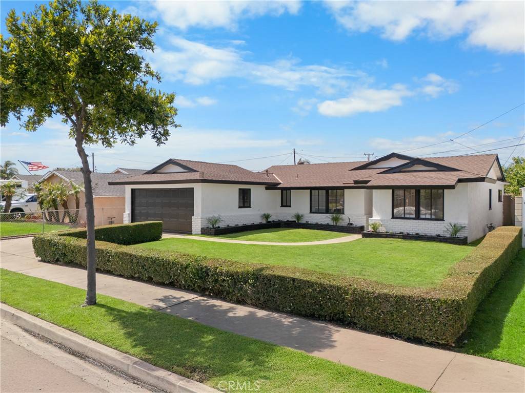 Westminster, CA 92683,5821 Abraham AVE