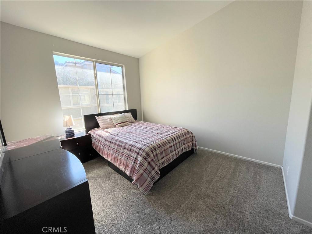 Irvine, CA 92618,3501 Orangewood