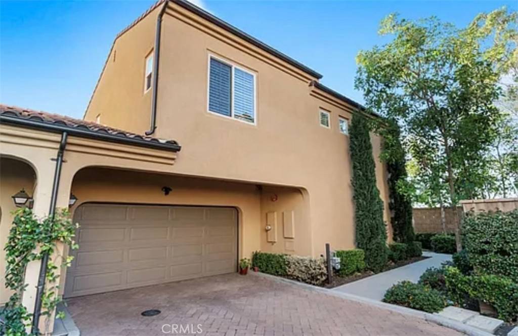 Irvine, CA 92618,97 Kestrel