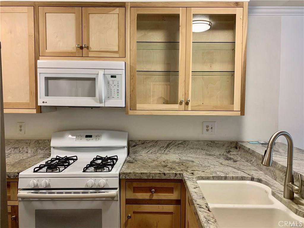 Irvine, CA 92618,486 Orange Blossom