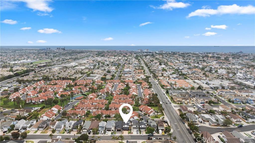 Huntington Beach, CA 92648,510 Oceanhill DR