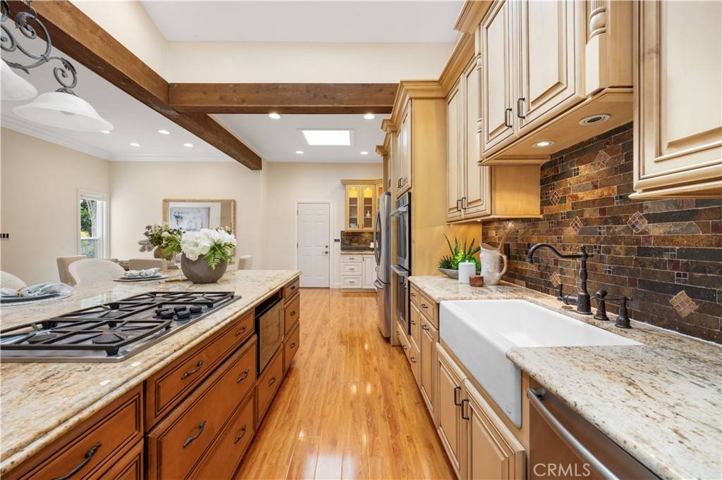 12 Rockrose Way Irvine, CA 92612