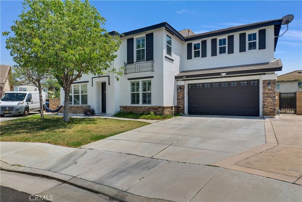 Eastvale, CA 92880,6895 Guinevere CT
