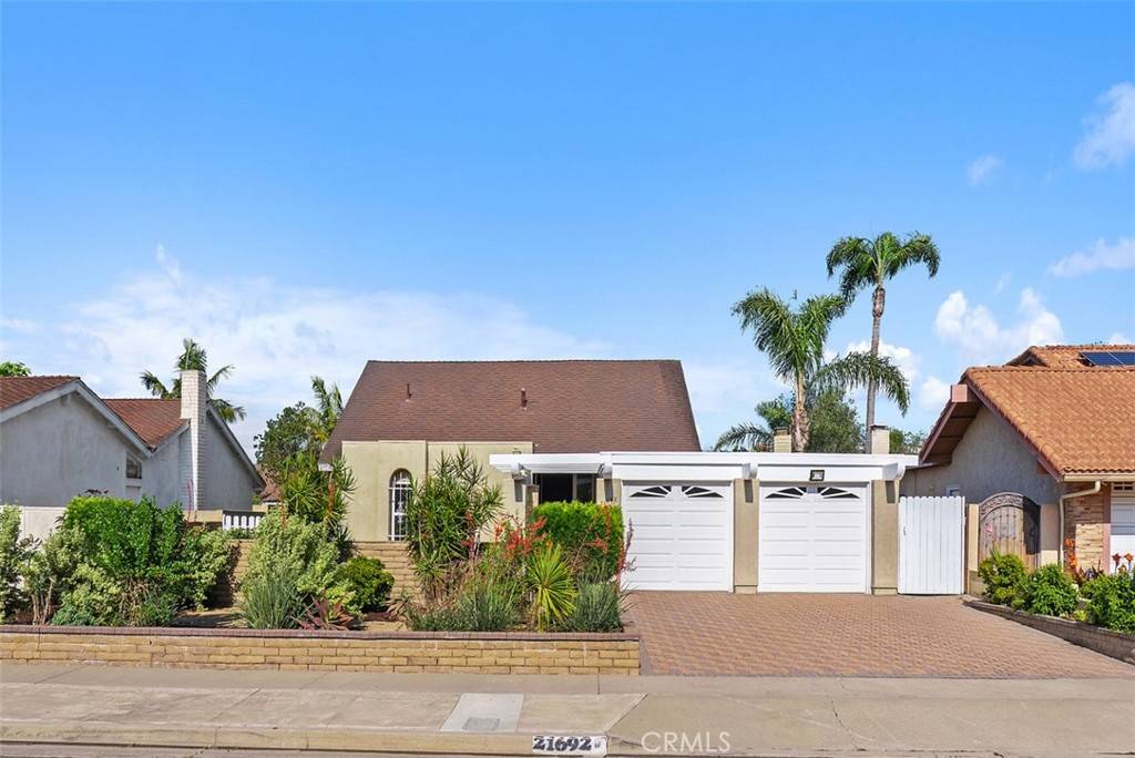 Huntington Beach, CA 92646,21692 Seaside LN