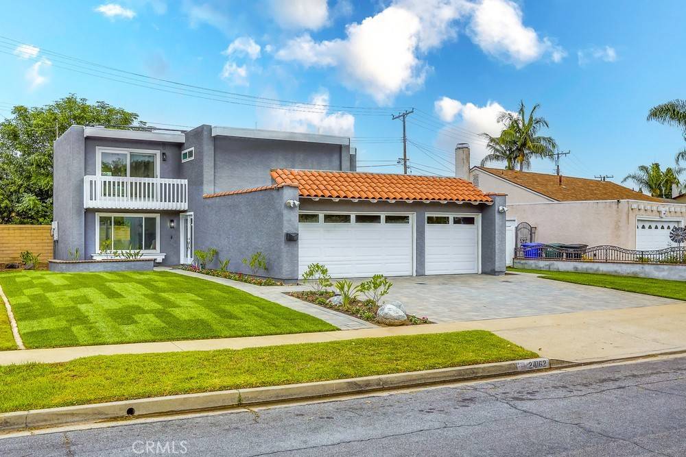 Lake Forest, CA 92630,24162 Twig ST