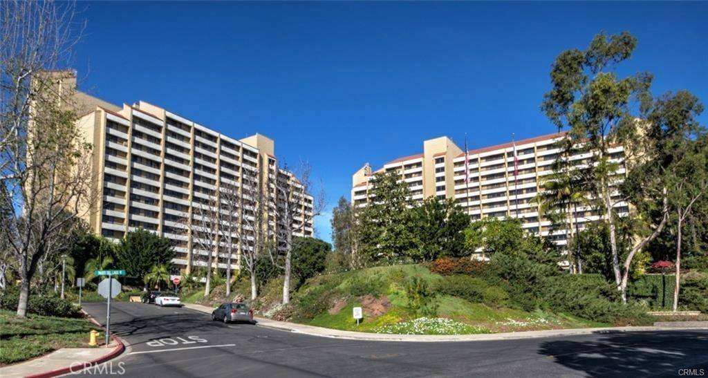 Laguna Woods, CA 92637,24055 Paseo Del Lago #812