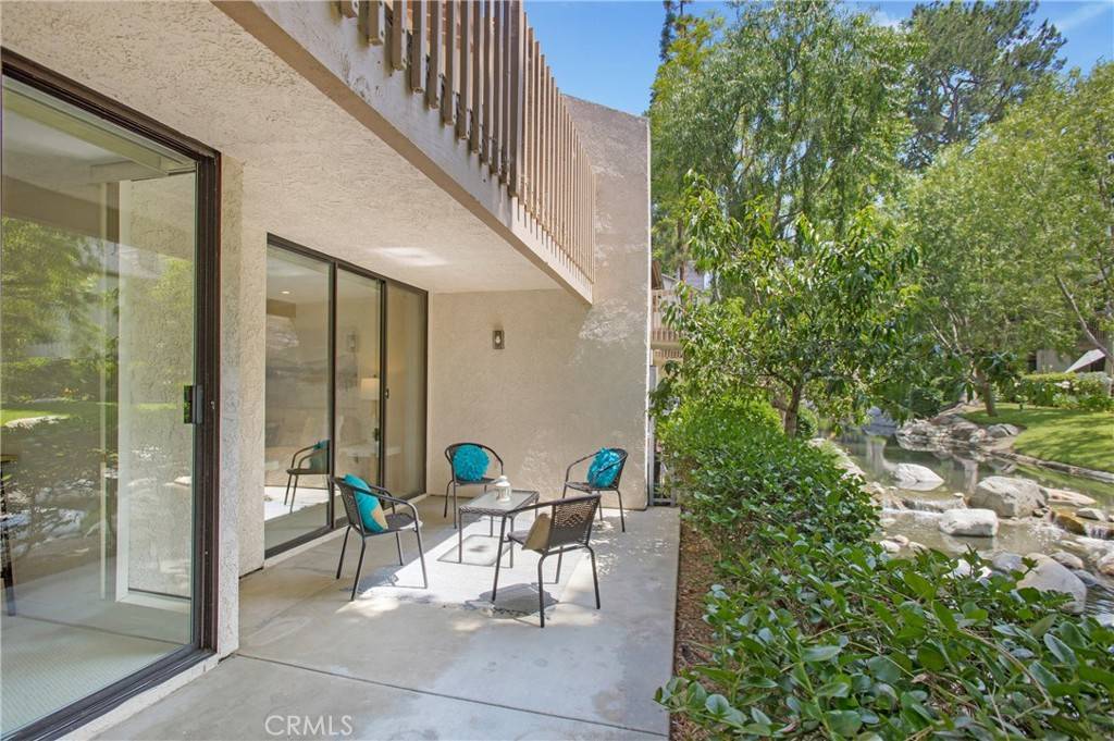 Laguna Hills, CA 92656,26701 Quail Creek #31