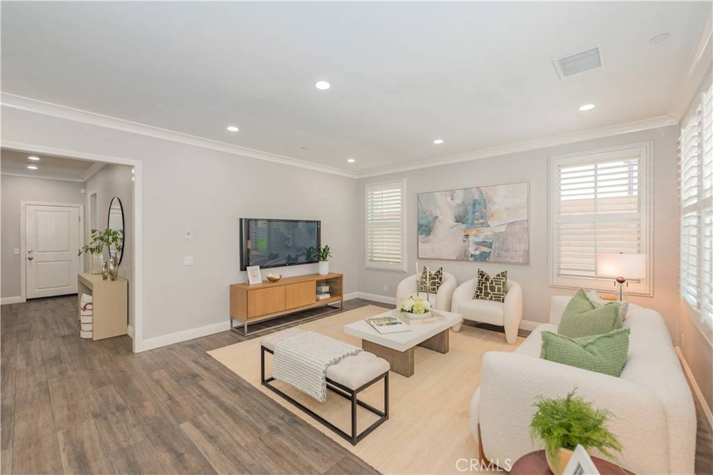 Irvine, CA 92620,201 Bancroft