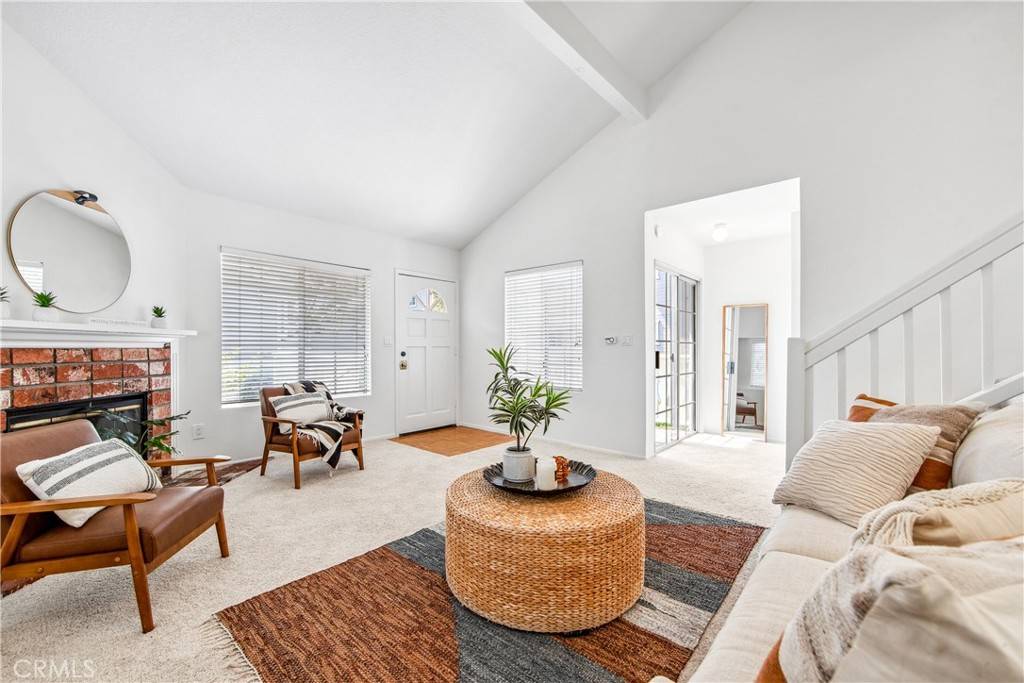 Huntington Beach, CA 92648,18051 Wakefield Ln #106
