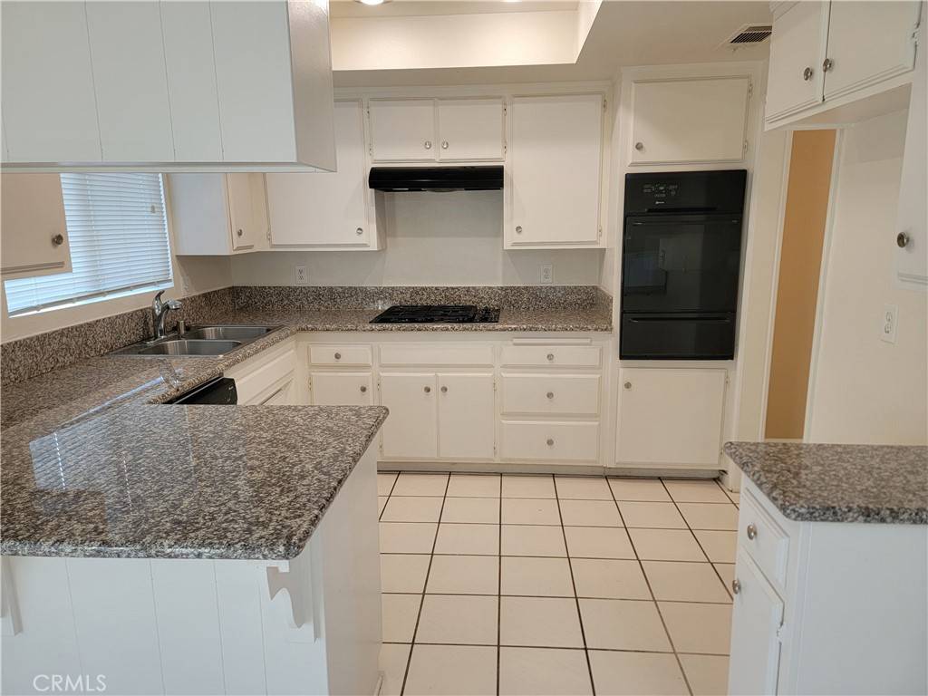 Hemet, CA 92544,733 Piccadilly