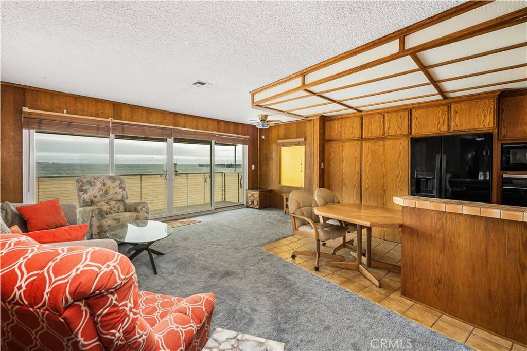 Seal Beach, CA 90740,1207 Seal WAY