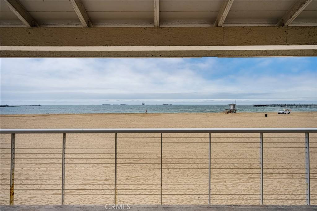 Seal Beach, CA 90740,1207 Seal WAY