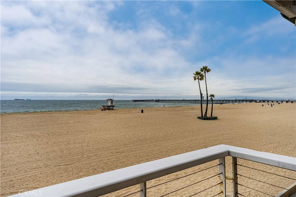 Seal Beach, CA 90740,1207 Seal WAY