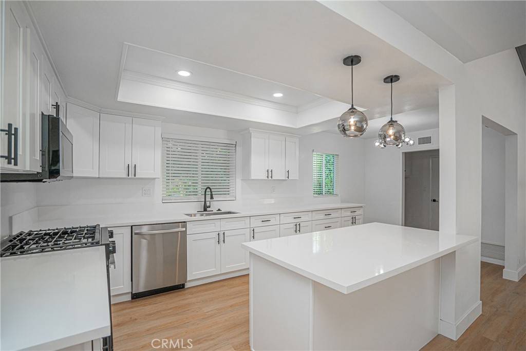 Brea, CA 92821,18259 Midbury ST