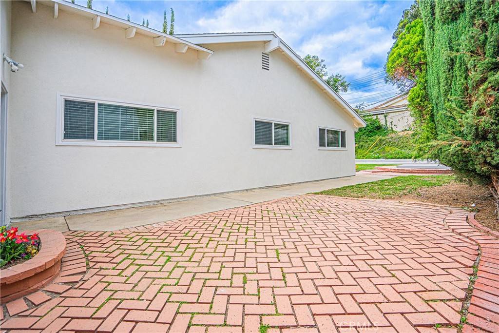 Brea, CA 92821,18259 Midbury ST