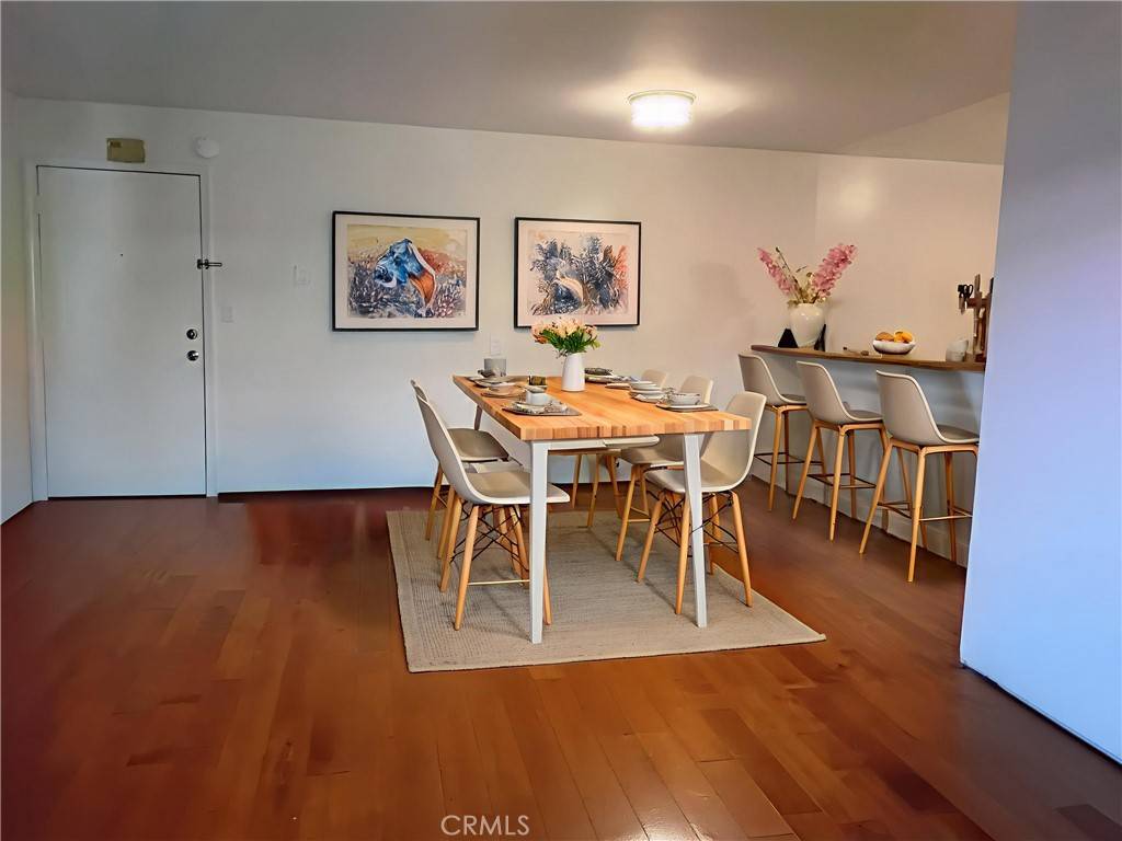 Encino, CA 91316,5414 Newcastle AVE #7