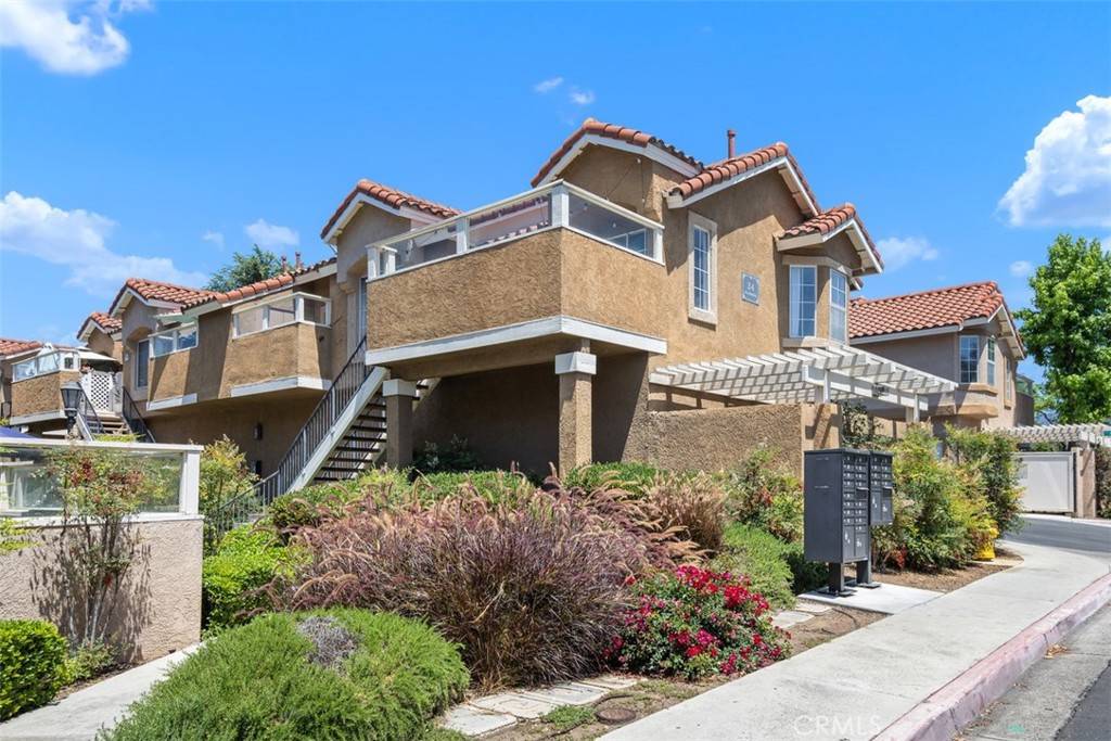 Rancho Santa Margarita, CA 92688,4 Via Pariente