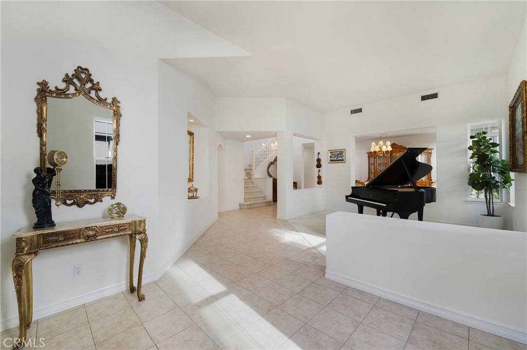 Irvine, CA 92620,7 Glenhaven LN