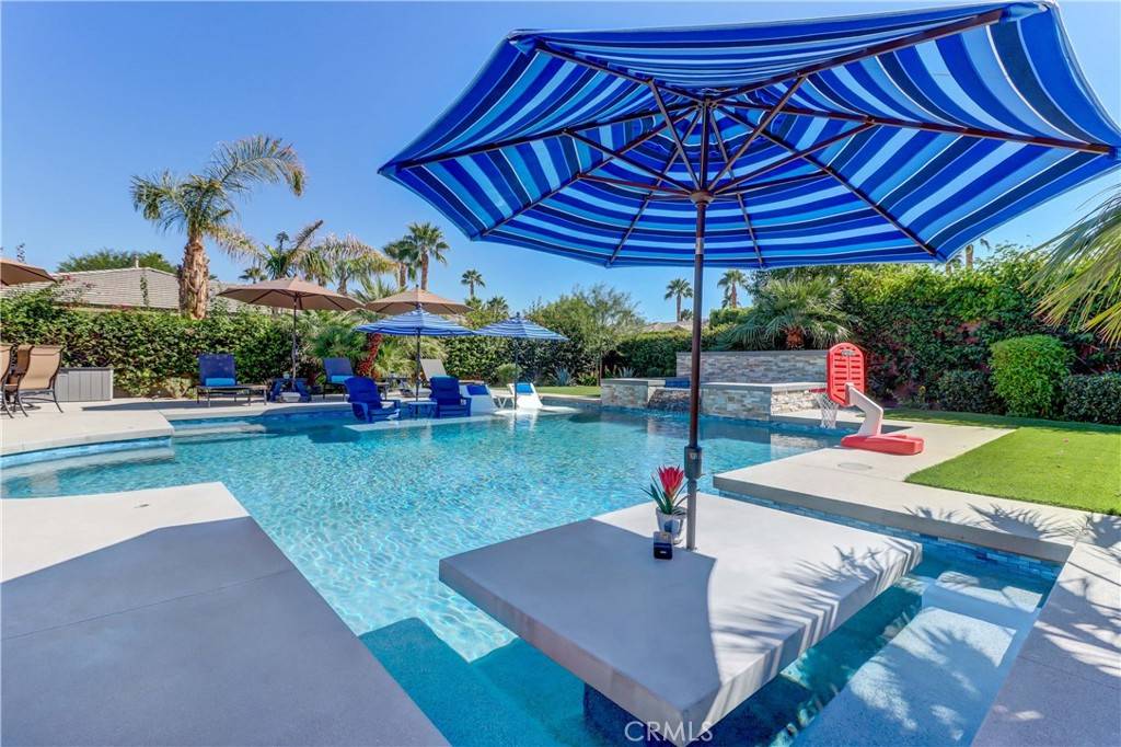La Quinta, CA 92253,81835 Eagle Claw DR