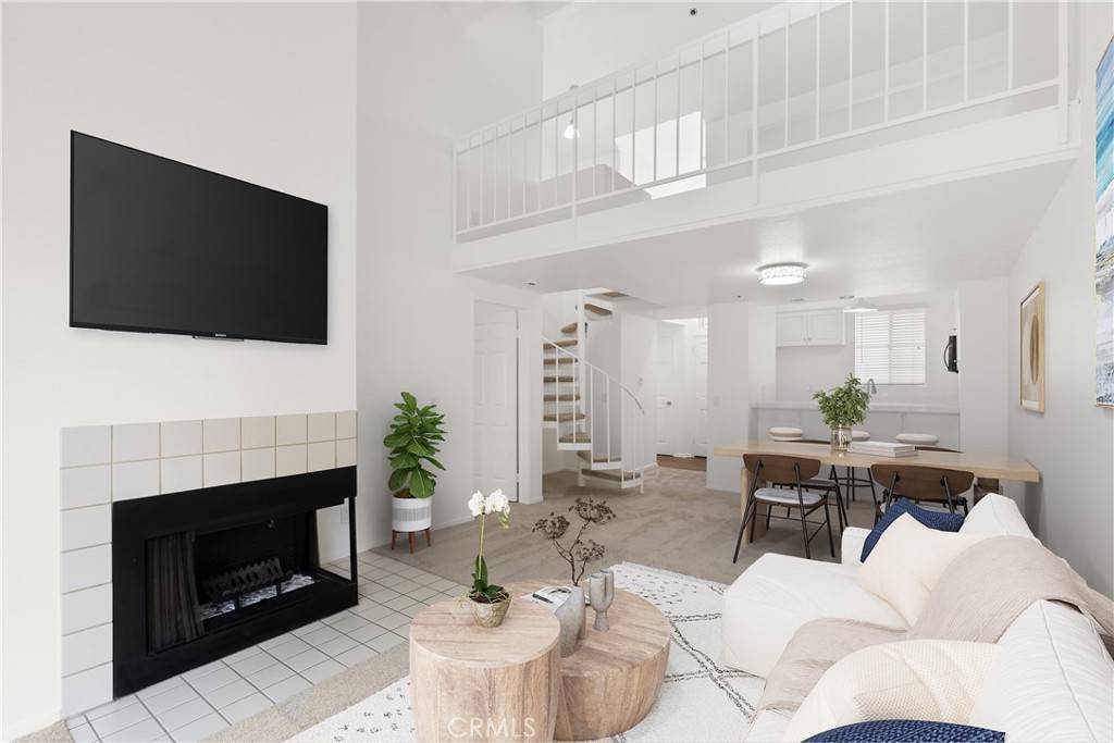Huntington Beach, CA 92646,20331 Bluffside #A408